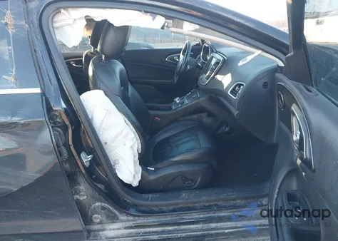 2016 Chrysler 200 C from USA, damaged, VIN 1C3CCCCG4GN124739